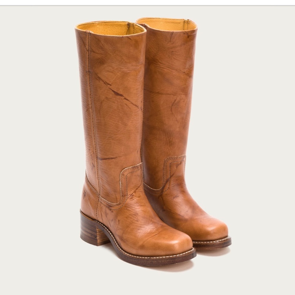 Frye campus boots. Only worn once, comes in box!